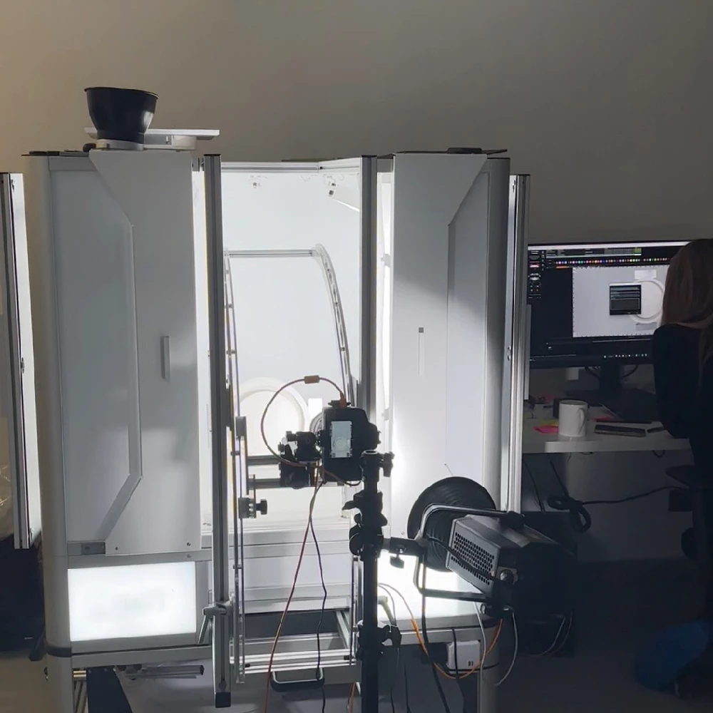 produkto fotografija lekste studijoje Vizualo Meistrai